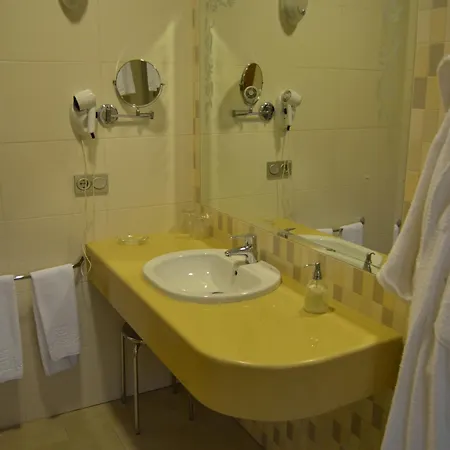 Versalles Hotel