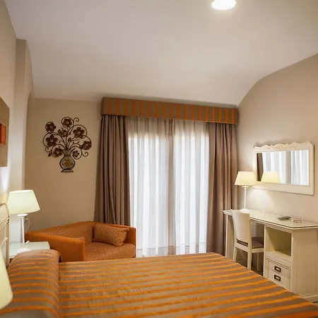 Hotel Versalles