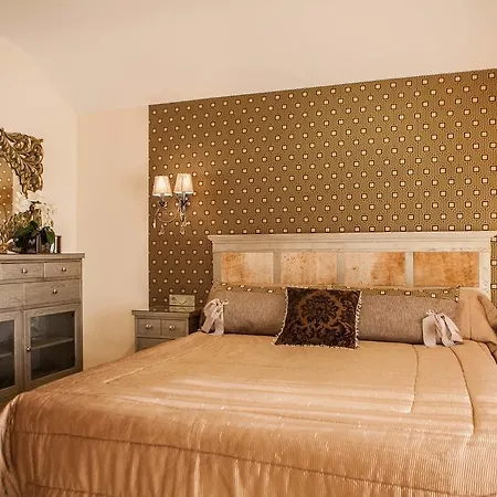 Hotel Versalles 3*